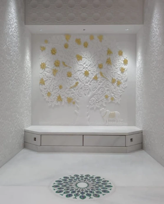 Decorative natural stone wall cladding suitable for exterior and facade design